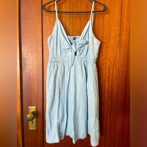 MOVING SALE! Adorable light denim sundress. Like new! Has pockets!